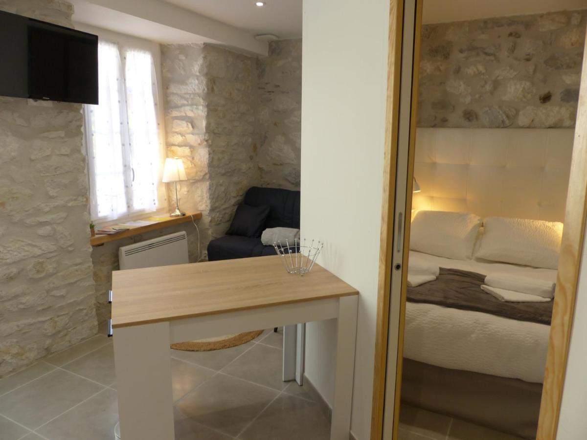 Hotel Logis Auberge De L'Isard Saint-Lary  Exterior foto